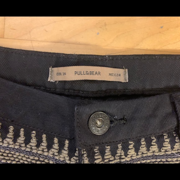 NWOT Pull&Bear Side Zip Patterned Shorts⭐️ - Picture 4 of 5